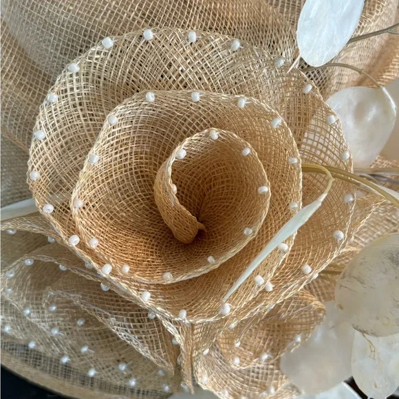 Kentucky Derby / Wedding / Occasion Hat – Champagne - Picture 5 of 11